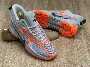 Nike cosmic 