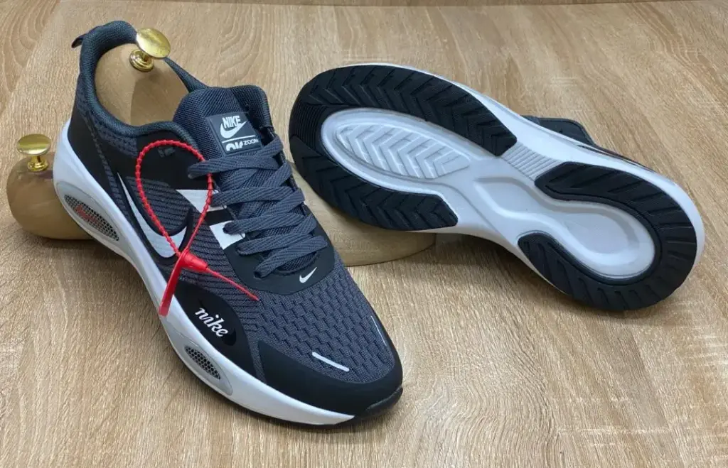 nike air zoom winflo v2